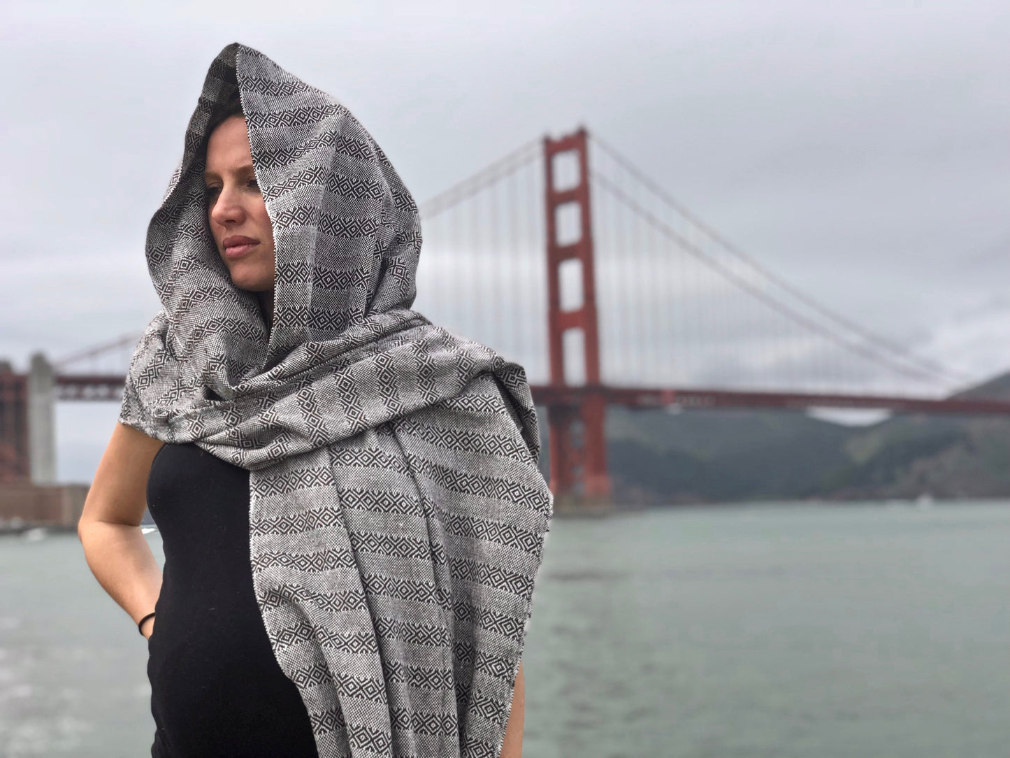 Mexican Rebozo Shawl - Black & White Embrace - Lola My Love