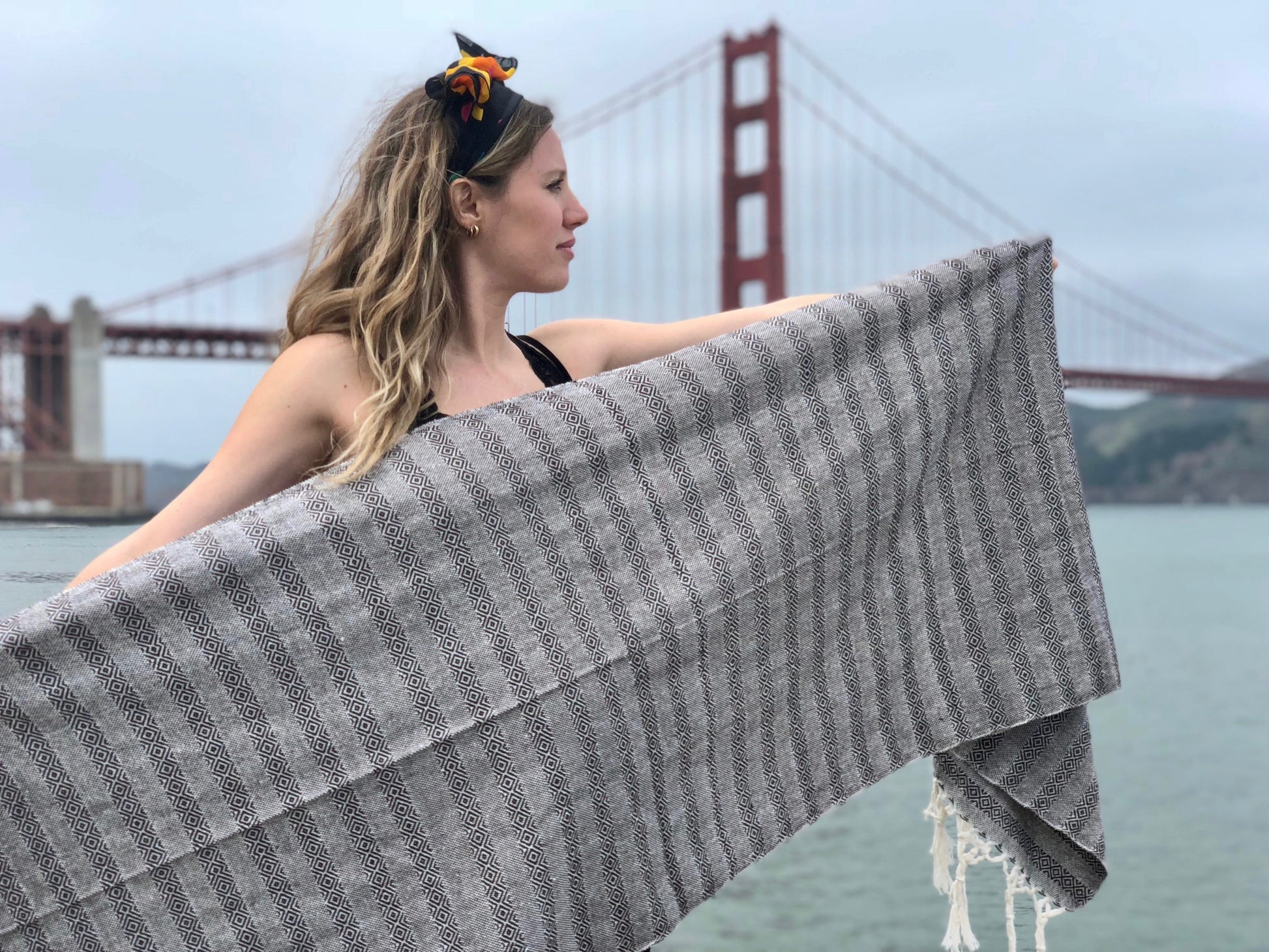 Mexican Rebozo Shawl - Black & White Embrace - Lola My Love