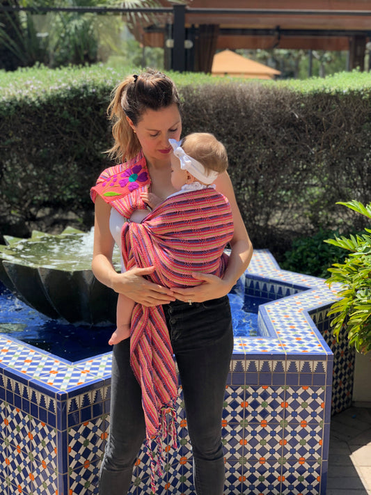 5 Benefits of Using a Rebozo as a Baby Carrier