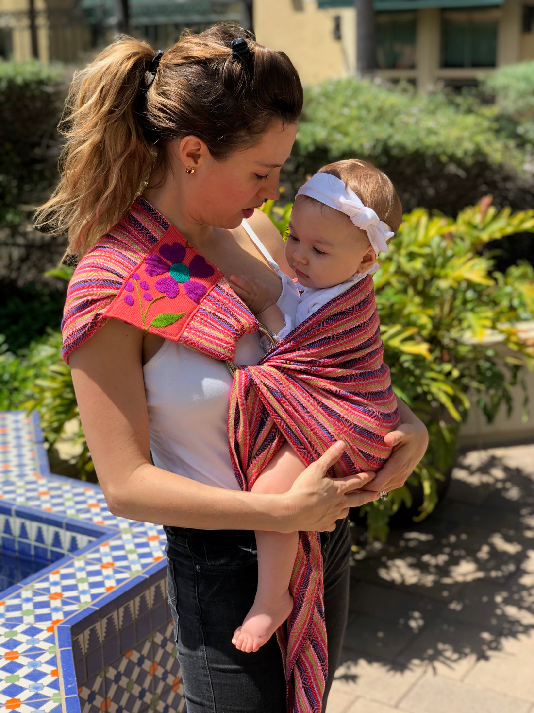 Baby womb world ring top sling carrier